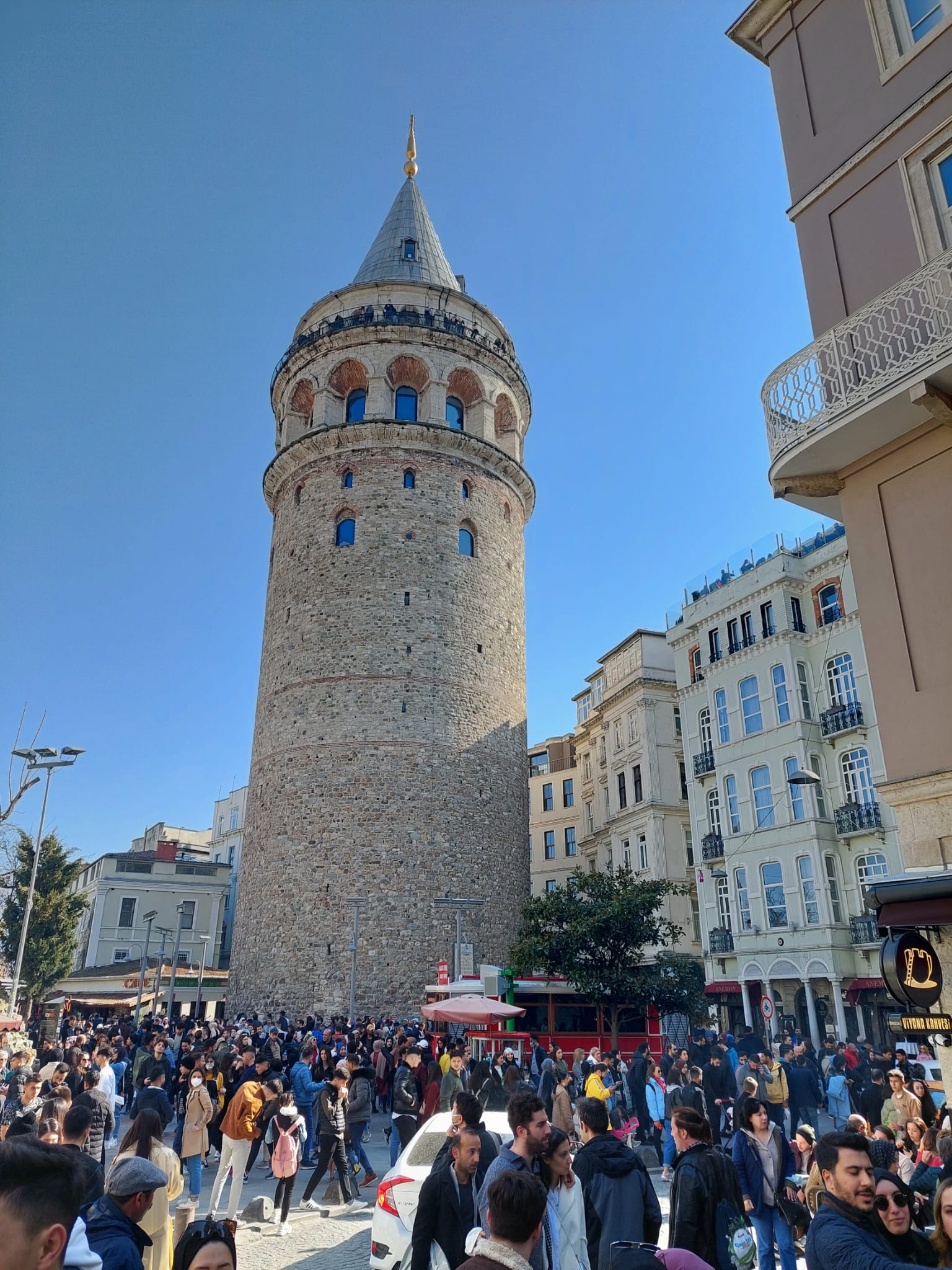 Spacer po europejskiej dzielnicy Stambułu Beyoğlu